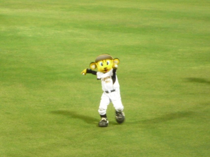 2009_04_30.koshien.stadium.7.jpg