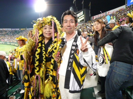 2009_04_30.koshien.stadium.9.jpg