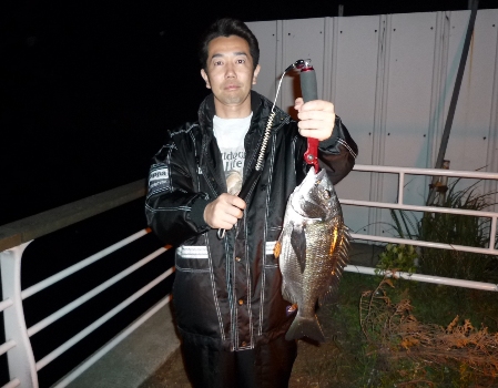 2011.4.30.fishing.jpg