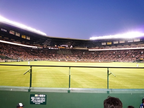 2011_9_7.koshien.stadium-1.jpg