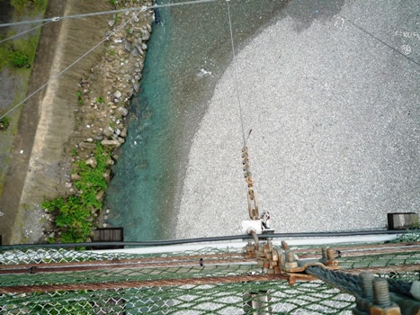 a suspension bridge.3.jpg